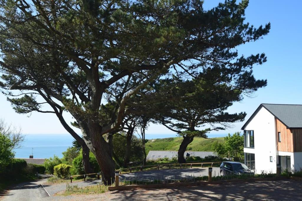 Flat 1 High Tide House, Mortehoe - Beautifully Designed Ground Floor Flat With Sea Views And Garden Exterior foto